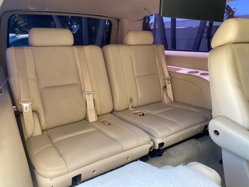 2007 Cadillac Escalade ESV SUNROOF AWD LOW MILES 47,118 in , 