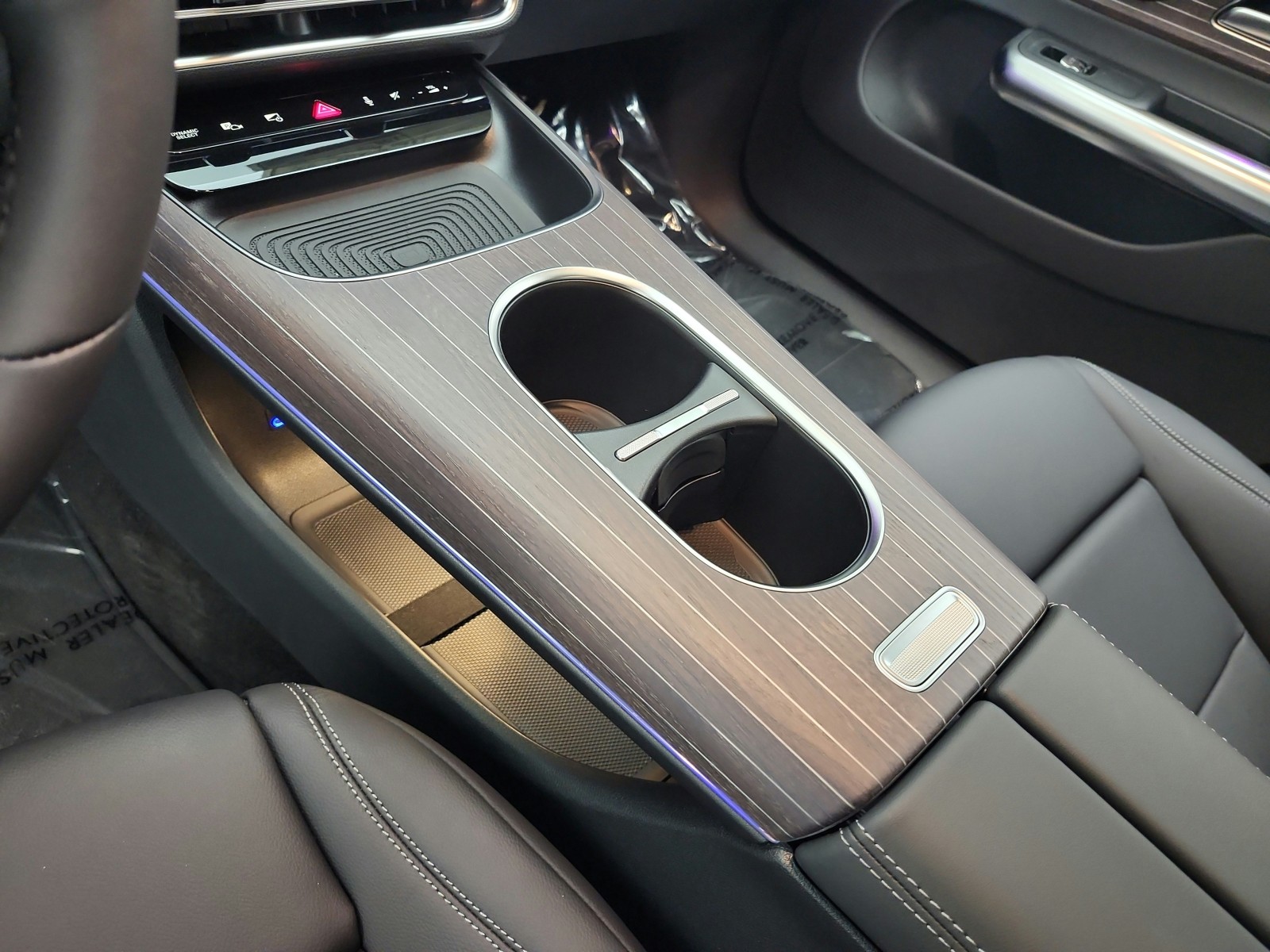 New 2027 Night Black Mercedes-Benz CLA 250+ Electric RWD image 10