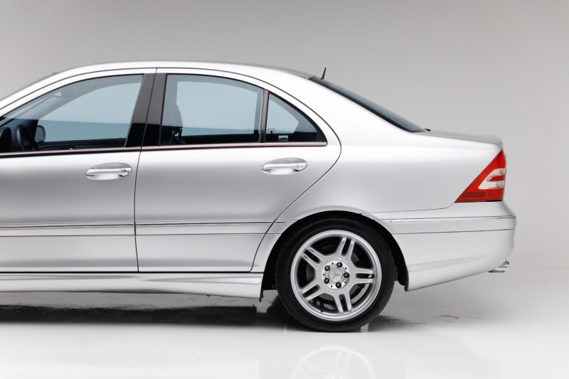 2004 Mercedes-Benz C 32 AMG 3.2L AMG in , 