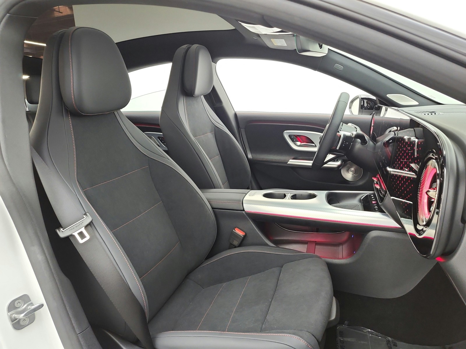 New 2027 Polar White Mercedes-Benz CLA 250+ Electric RWD image 15