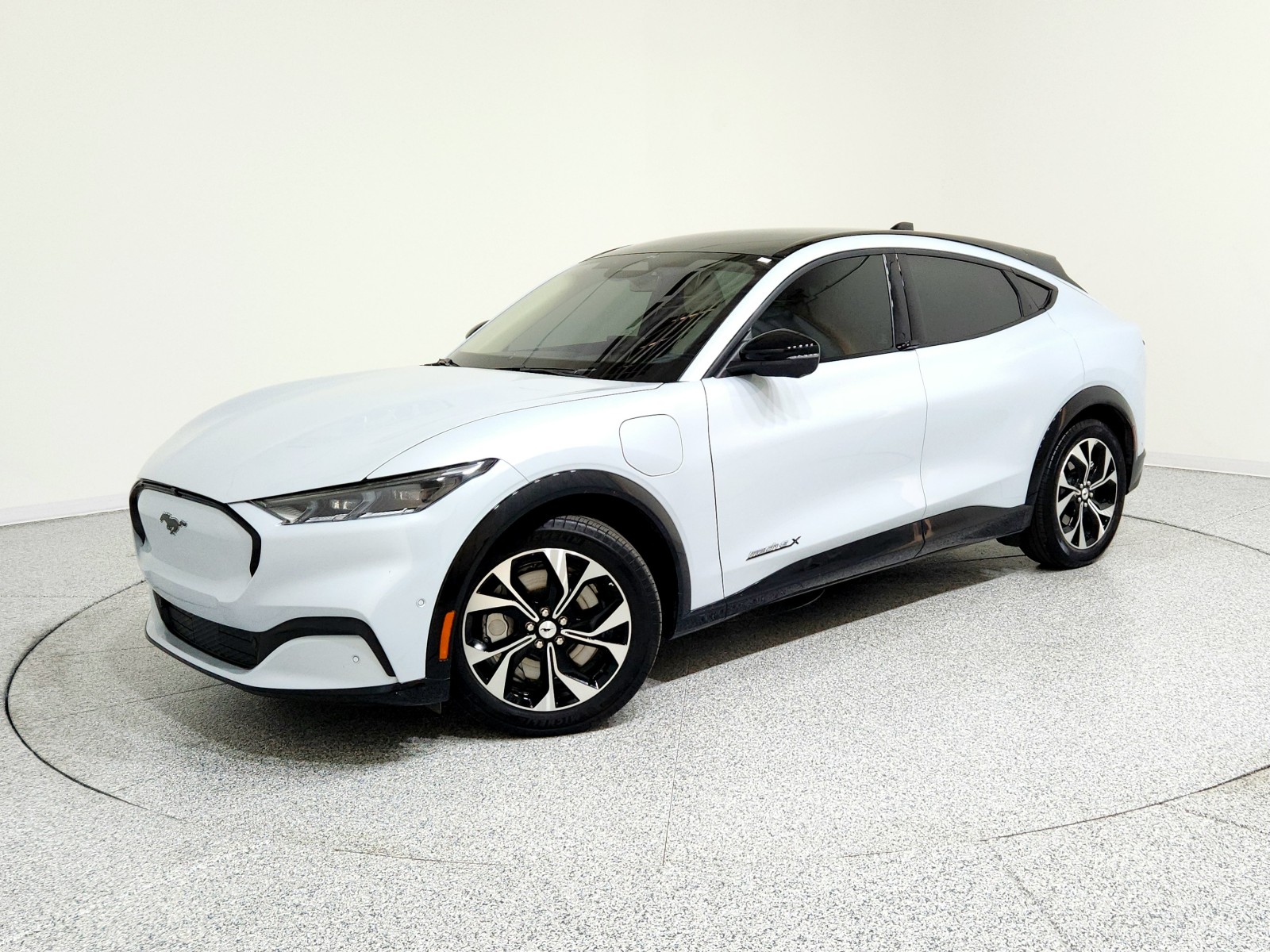 2023 Ford Mustang Mach-E Premium RWD