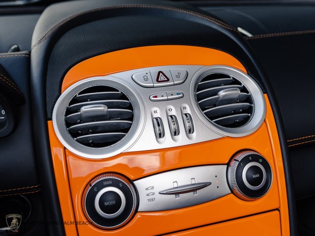 Mercedes-Benz SLR McLaren