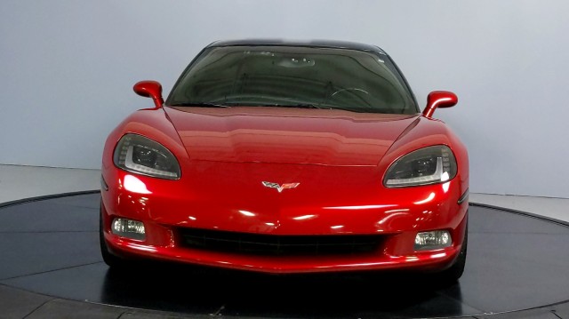 2009 Chevrolet Corvette w/1LT 2