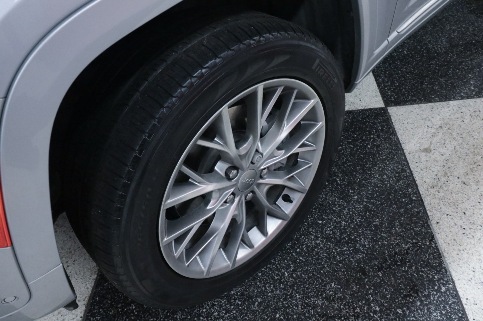 Used Car 2022 Jeep Grand Cherokee 4xe  Summit For Sale Under $40,000 In Austin, Texas