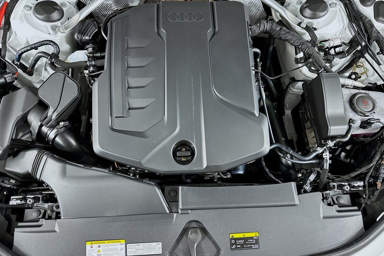 New 2026 Glacier White Metallic Audi Premium Plus image 12