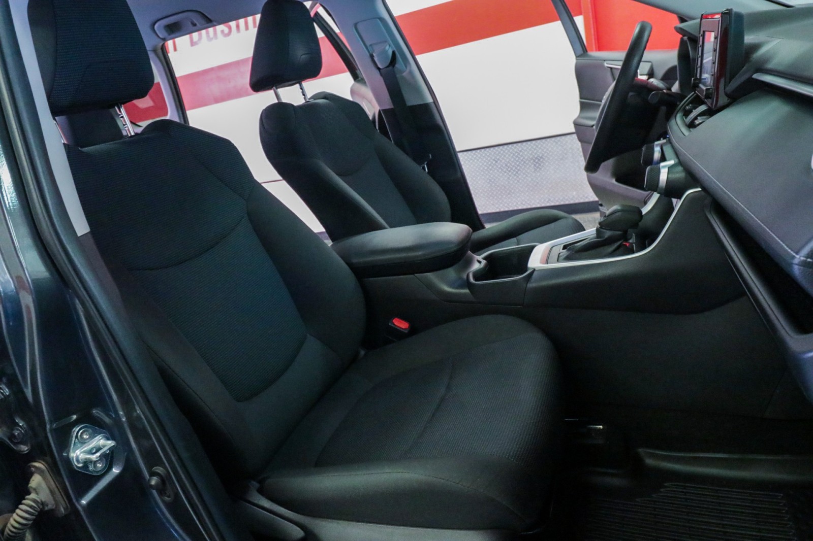 Used Car 2022 Toyota Rav4  Le For Sale Under $30,000 In Austin, Texas