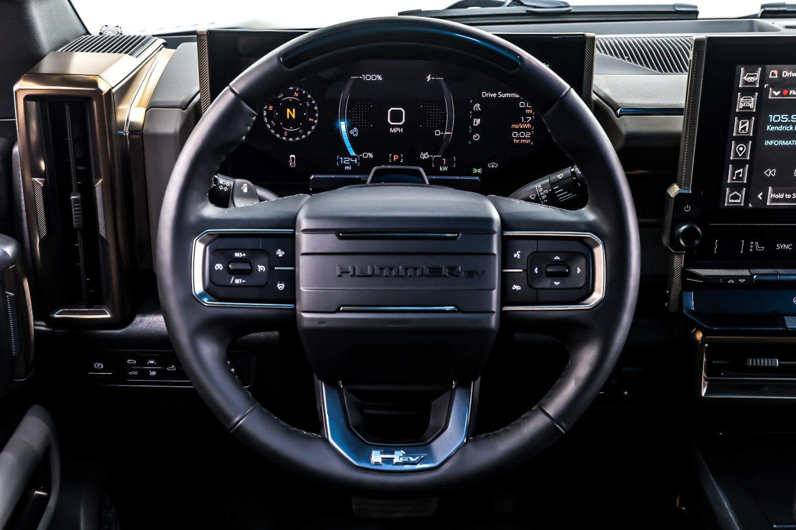 Used 2025 Meteorite Metallic (Grey) GMC e4WD Crew Cab 3X image 18