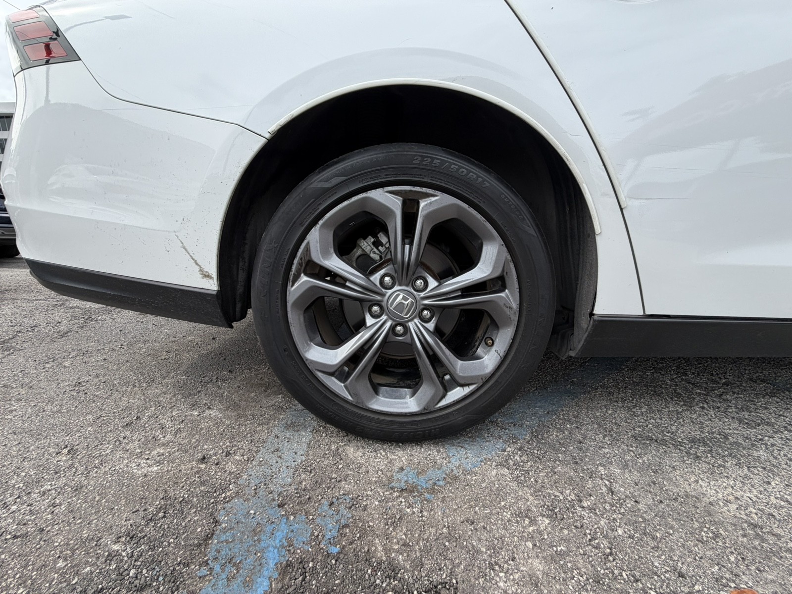 2023 Honda Accord - $22,988