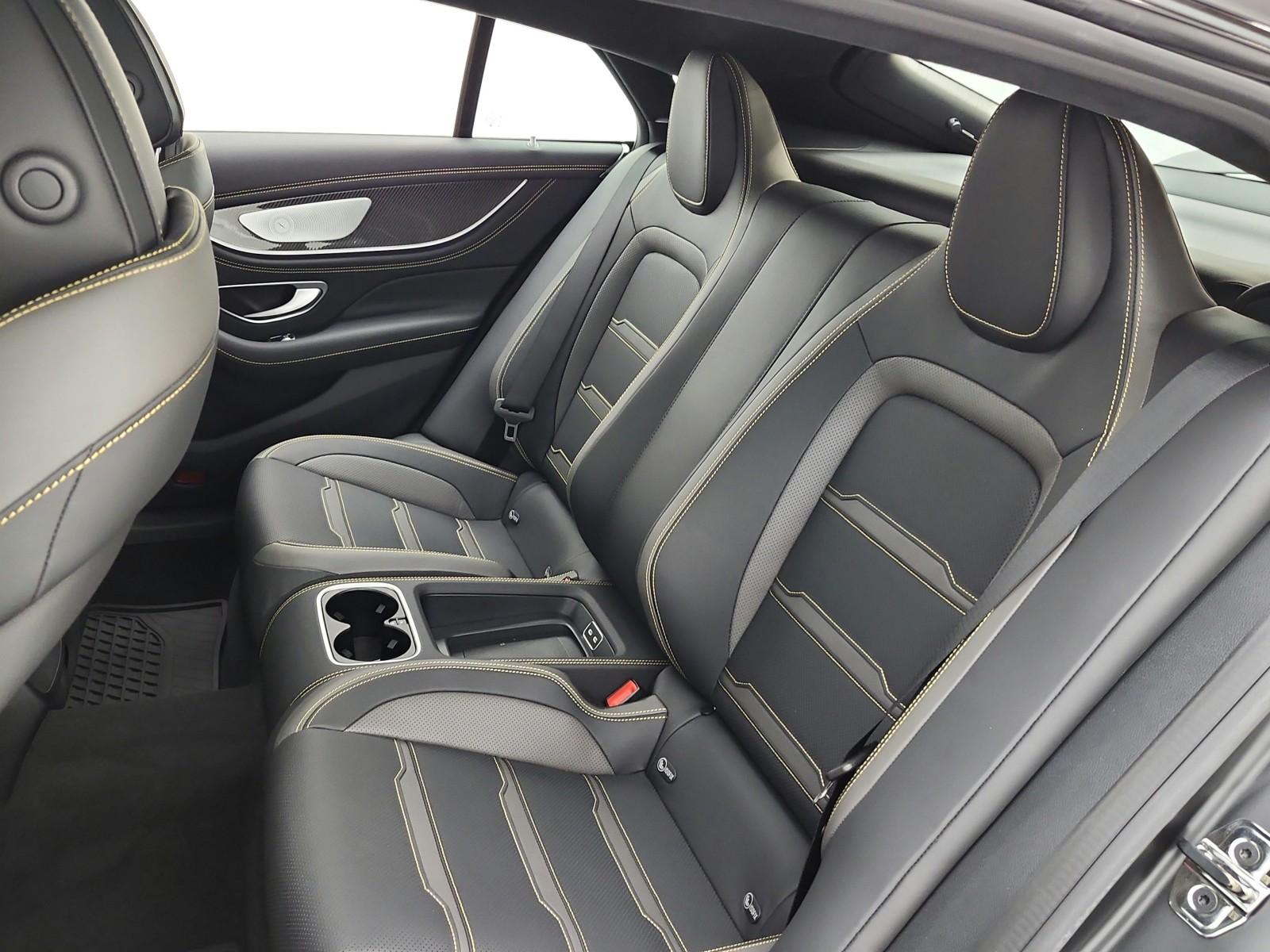 New 2026 MANUFAKTUR Graphite Grey Magno Mercedes-Benz AMG® GT 43 image 11