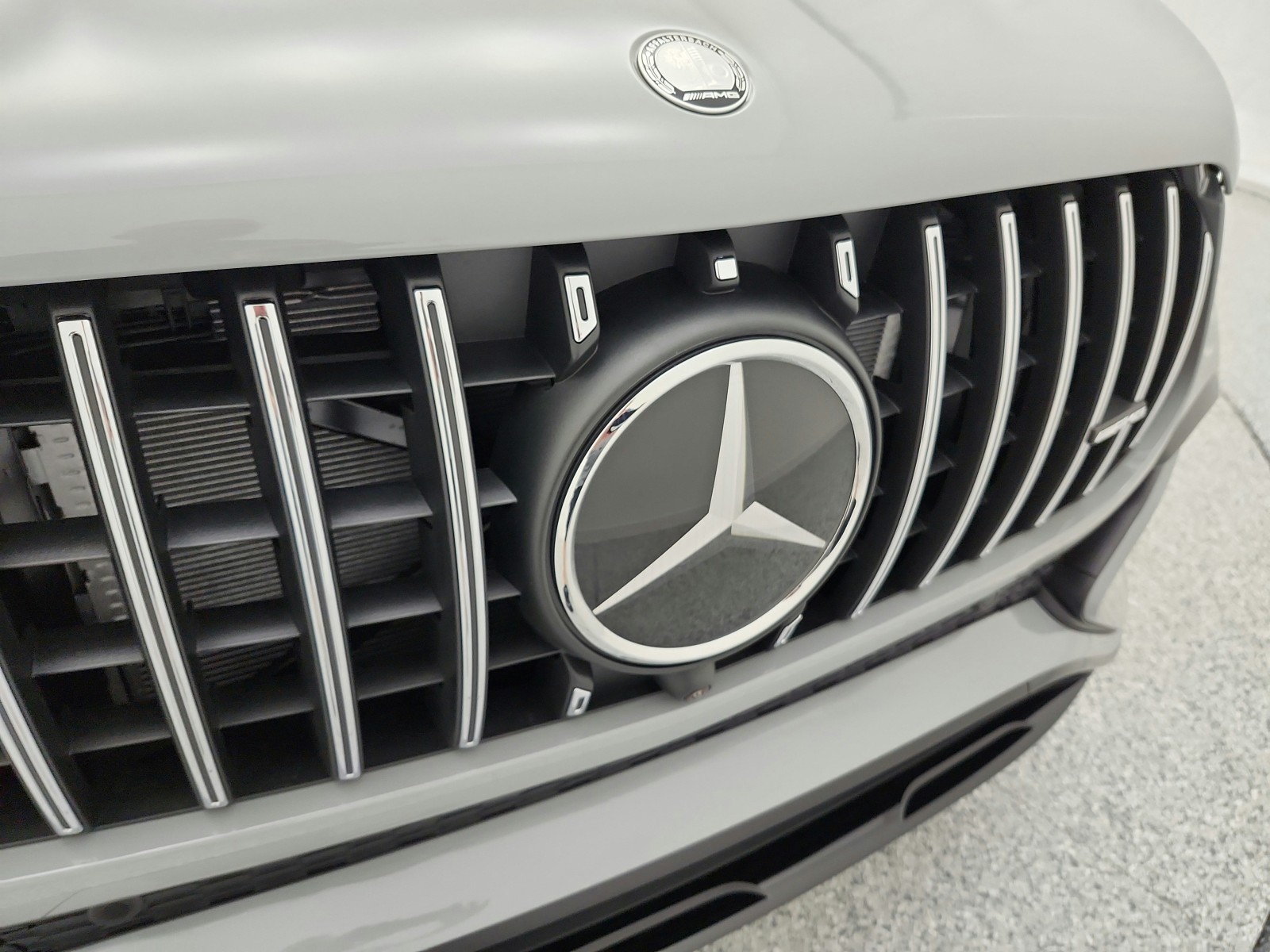 New 2026 MANUFAKTUR Alpine Grey Mercedes-Benz AMG® GLE 53 image 14
