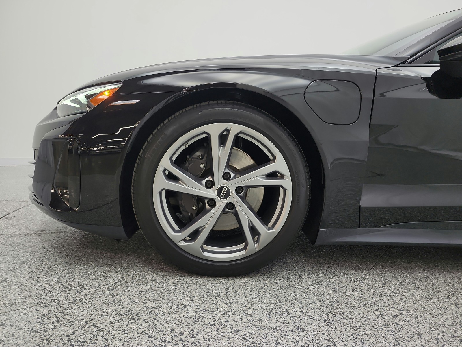 Used 2023 Mythos Black Metallic Audi Premium Plus quattro image 21