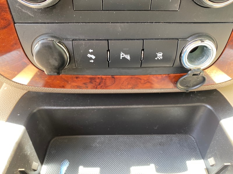 2009 Chevrolet Avalanche LT PU LOW MILES 58,696 in ,