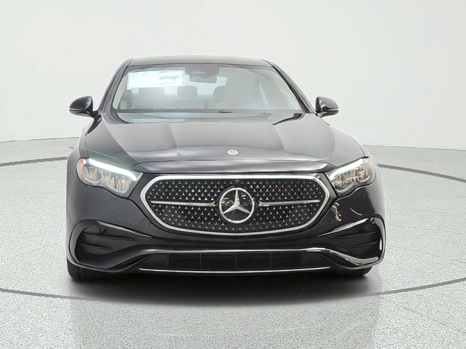 New 2027 Graphite Grey Metallic Mercedes-Benz E 350 RWD Sedan image 2
