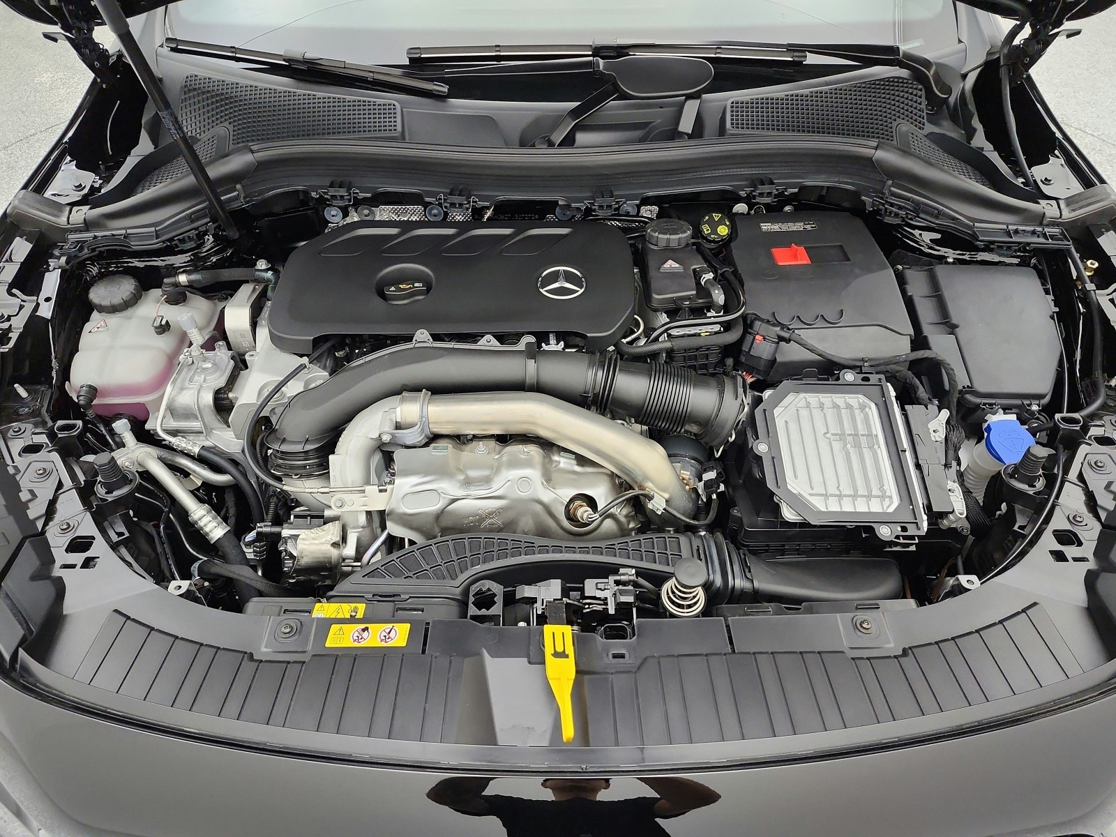 New 2026 Night Black Mercedes-Benz GLA 250 SUV image 12