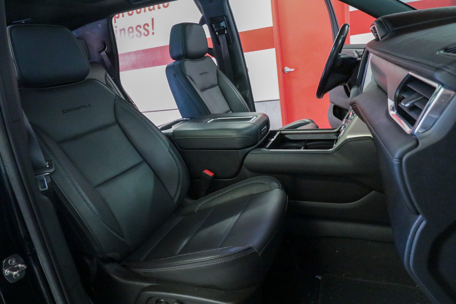 Used Car 2022 Gmc Yukon  Denali For Sale Under $60,000 In Austin, Texas