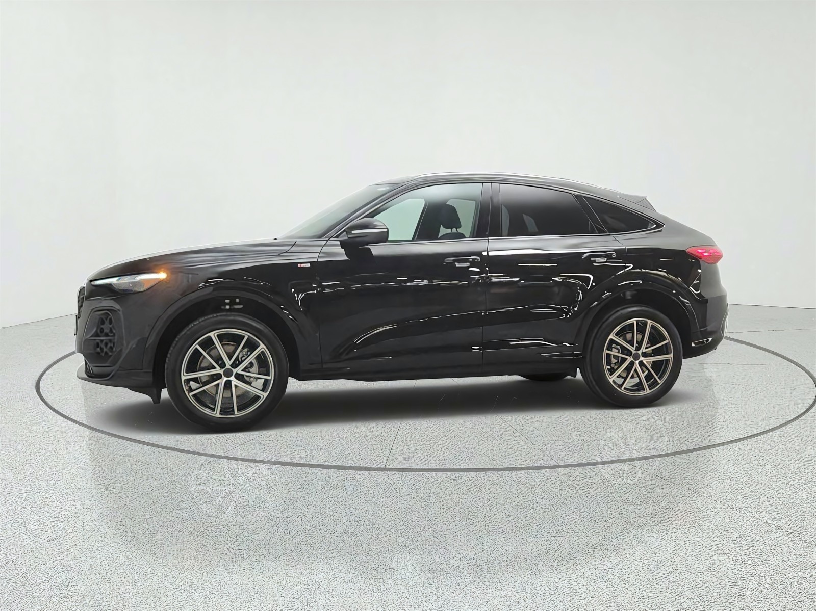 New 2026 Mythos Black Metallic Audi Premium Plus 2.0 TFSI quattro image 8
