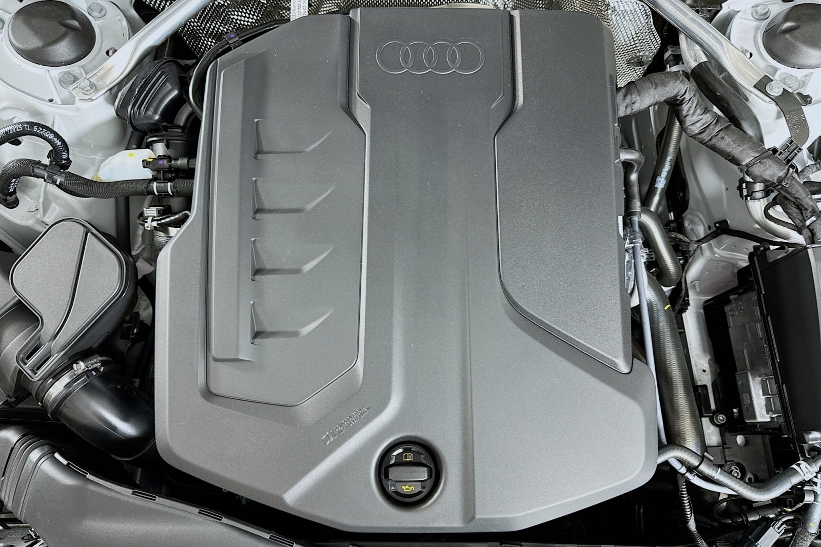 New 2025 Glacier White Metallic Audi Premium Plus image 12