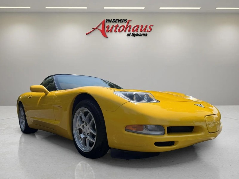 2003 Chevrolet Corvette Convertible RWD