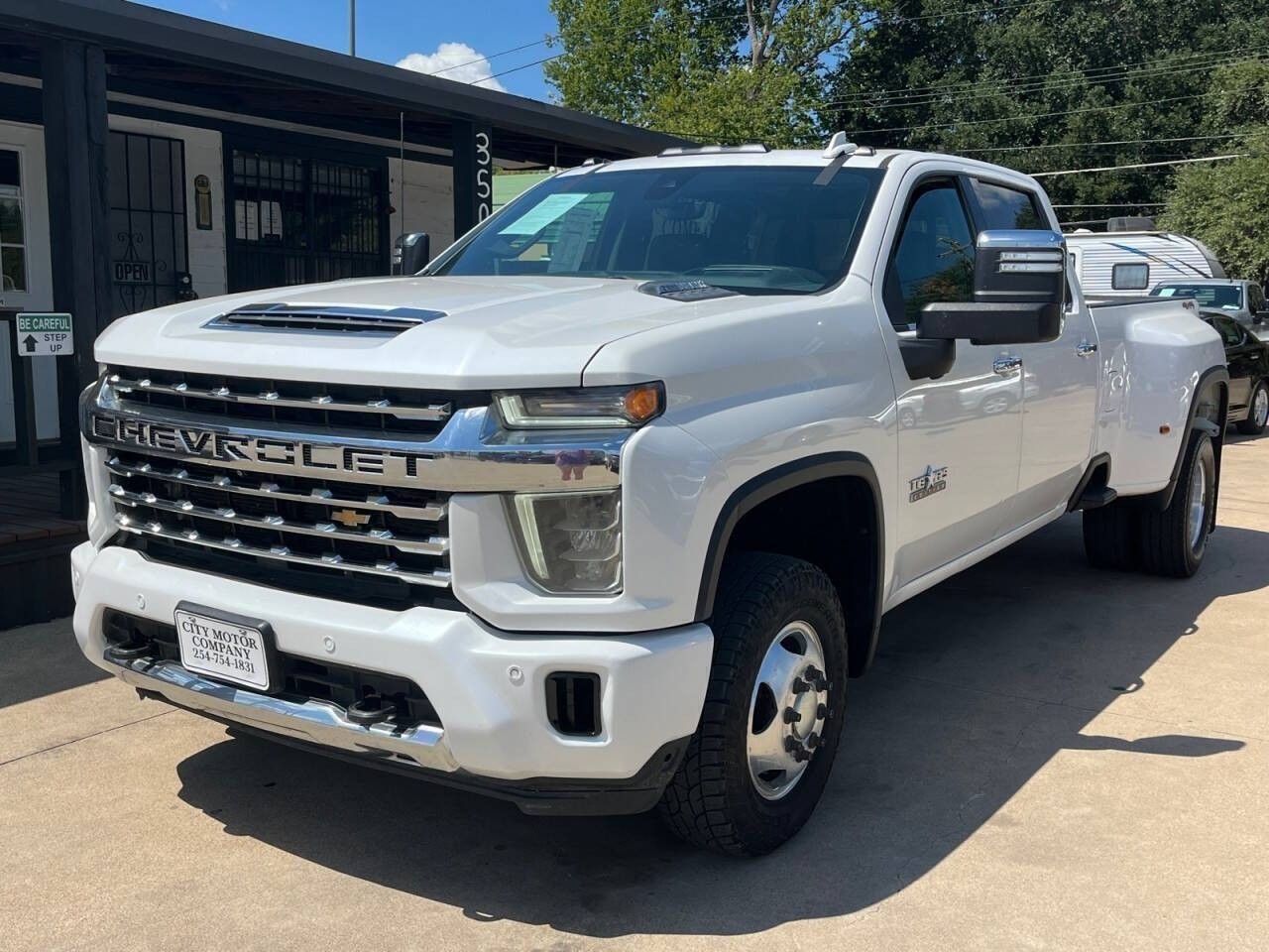 Summit White 2021 Chevrolet Silverado 3500HD Pickup Truck Four-Wheel Drive Automatic