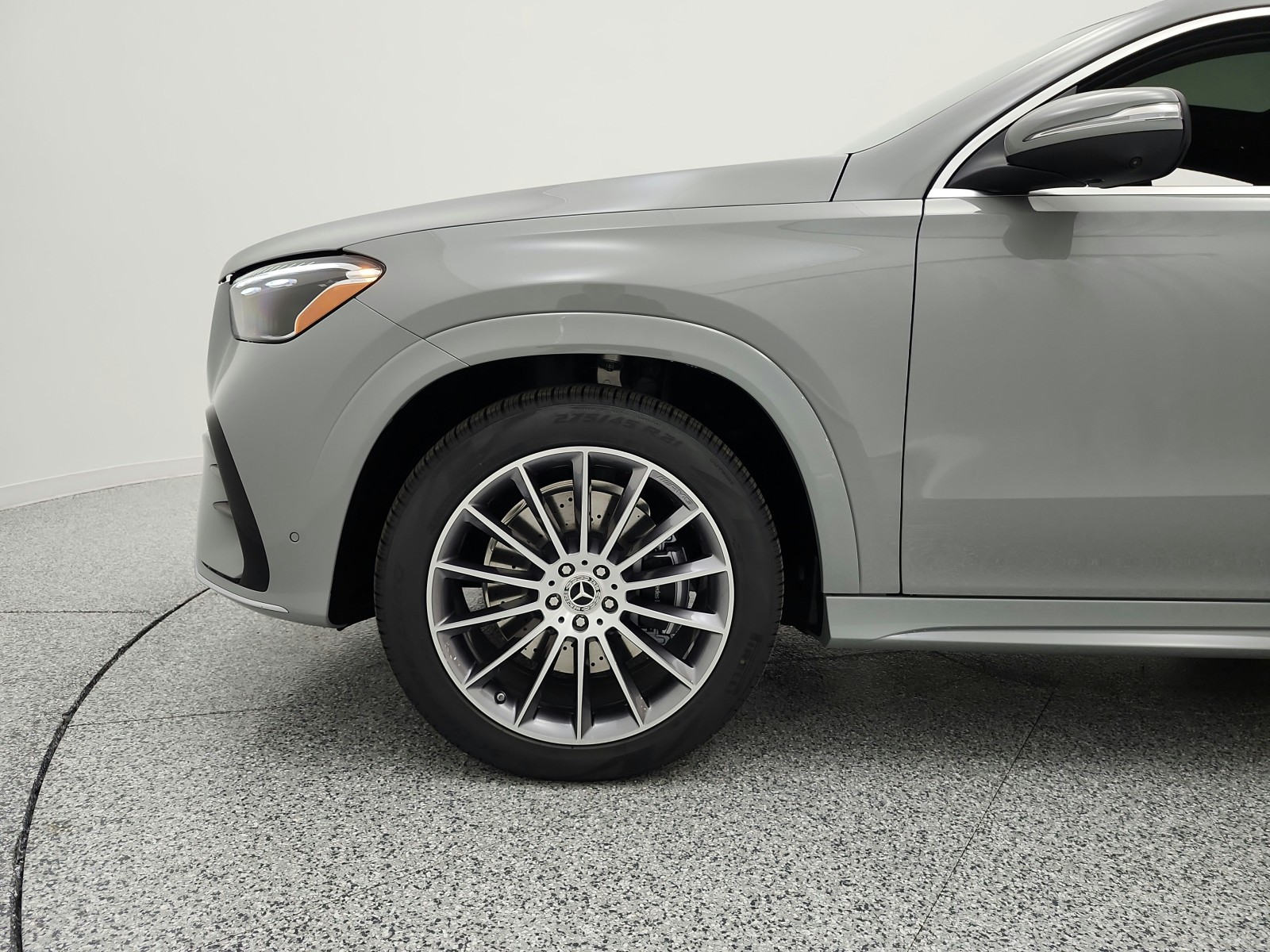 New 2026 MANUFAKTUR Alpine Grey Mercedes-Benz GLE 450 image 13