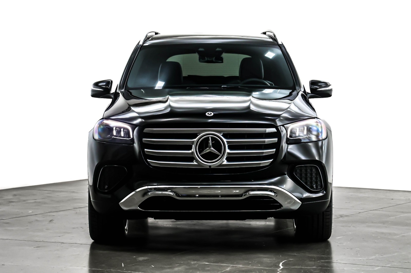 New 2026 Black Mercedes-Benz GLS 450 image 2