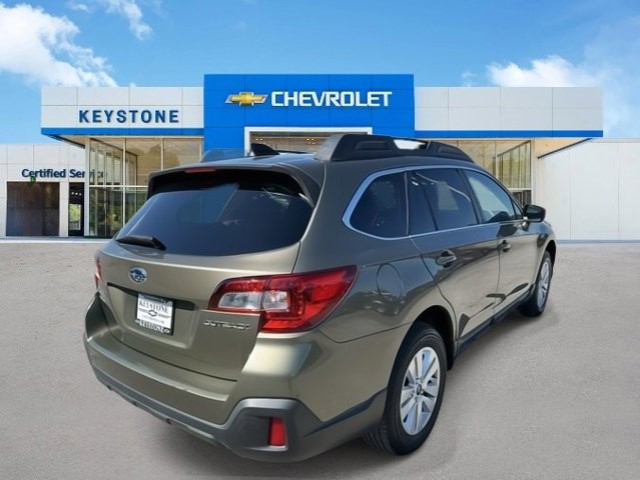 2019 Subaru Outback Premium 3