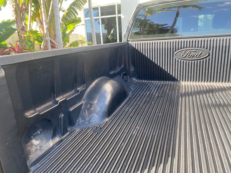 2006 Ford F-150 STX 4 DOOR LOW MILES 92,223 in ,