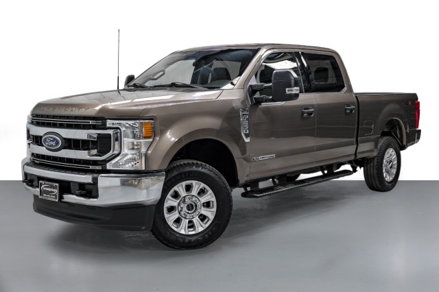 2022 Ford F-250 XLT 4