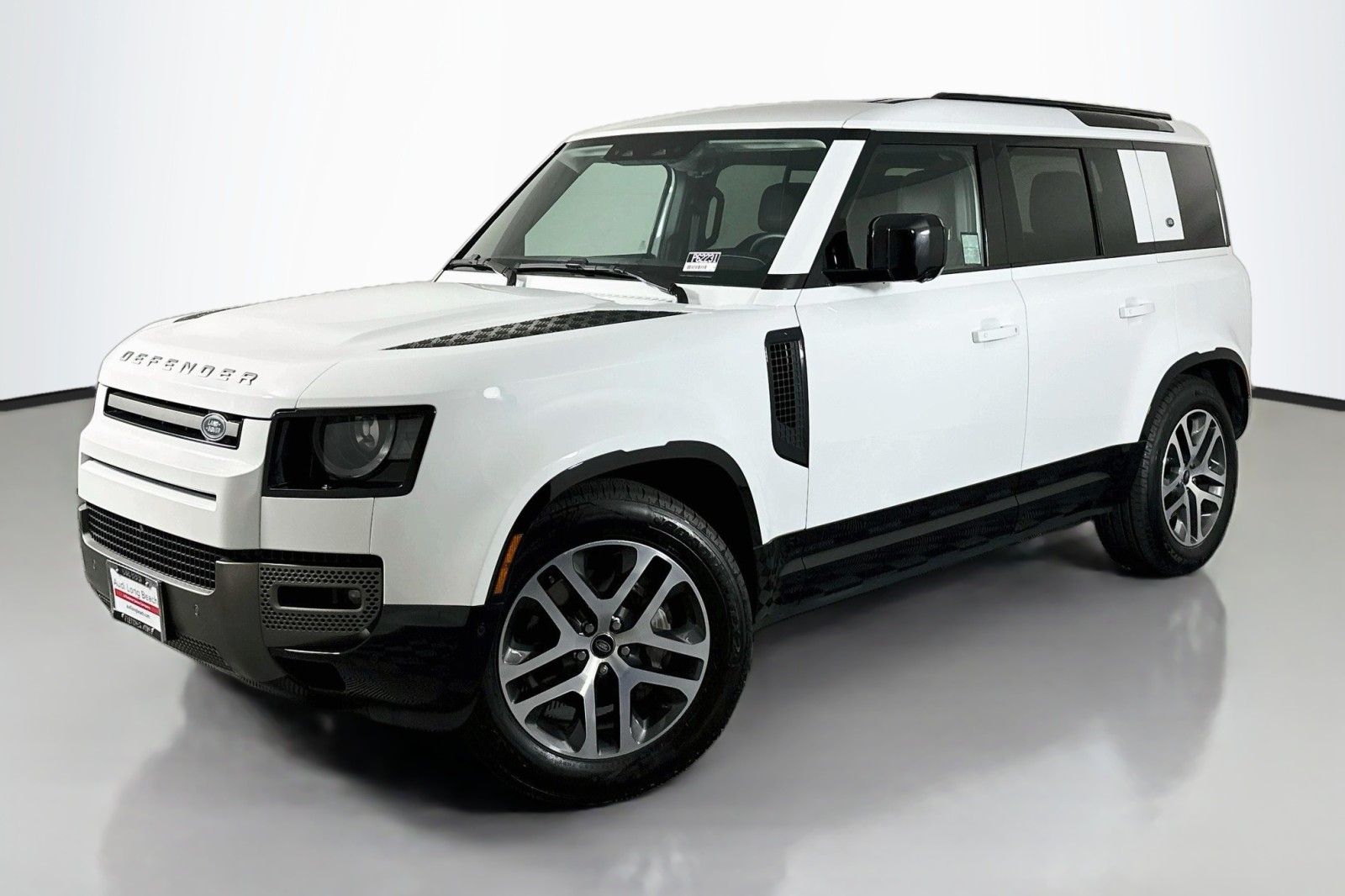 2024 Land Rover Defender X-Dynamic SE