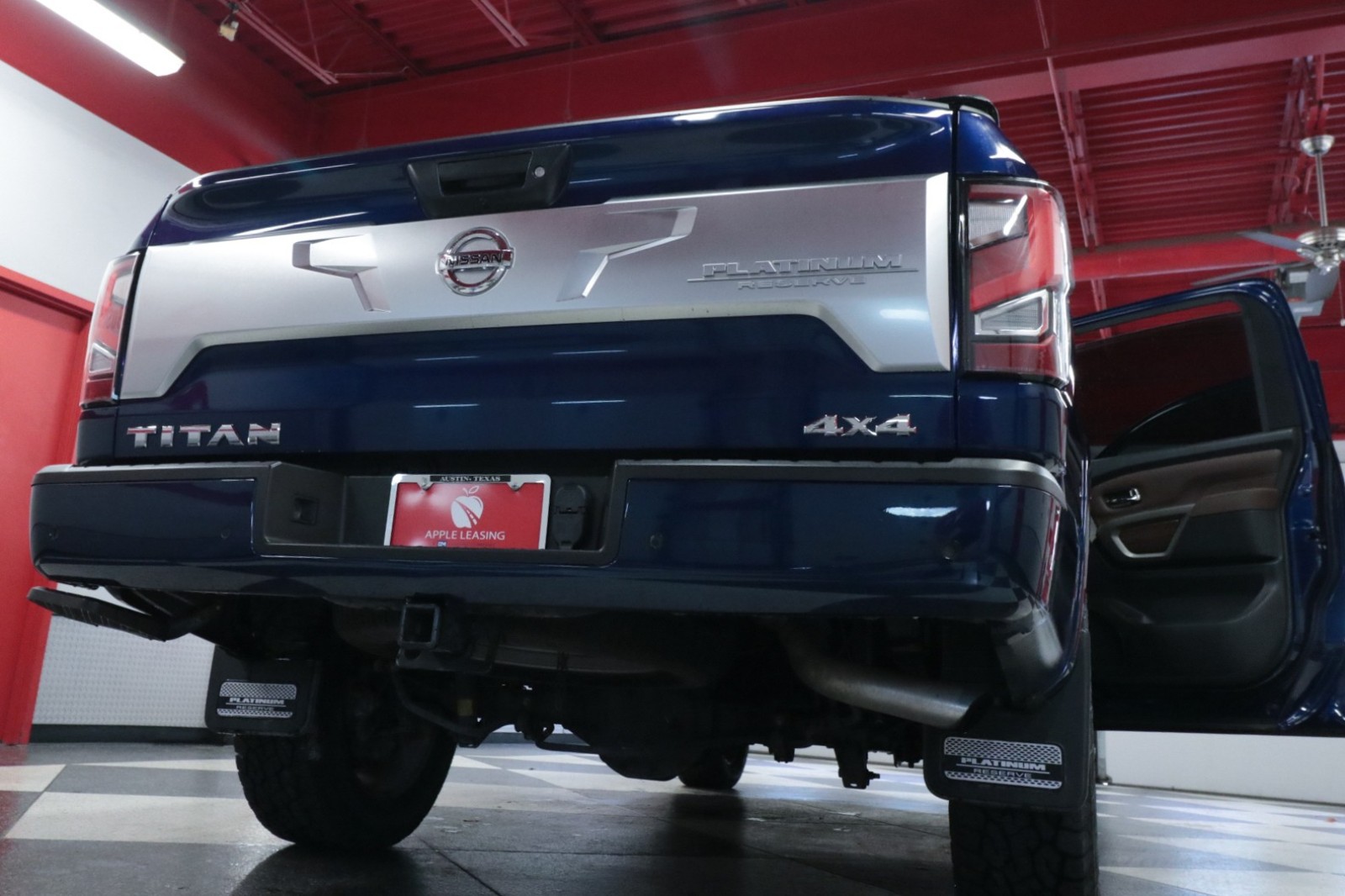 Used Car 2021 Nissan Titan  Platinum Reserve For Sale Under $40,000 In Austin, Texas