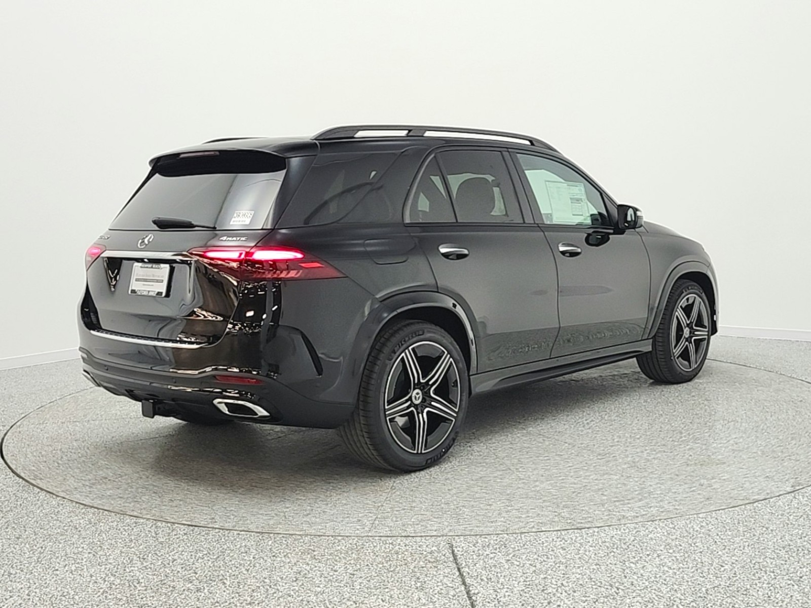 New 2026 Black Mercedes-Benz GLE 450 image 5