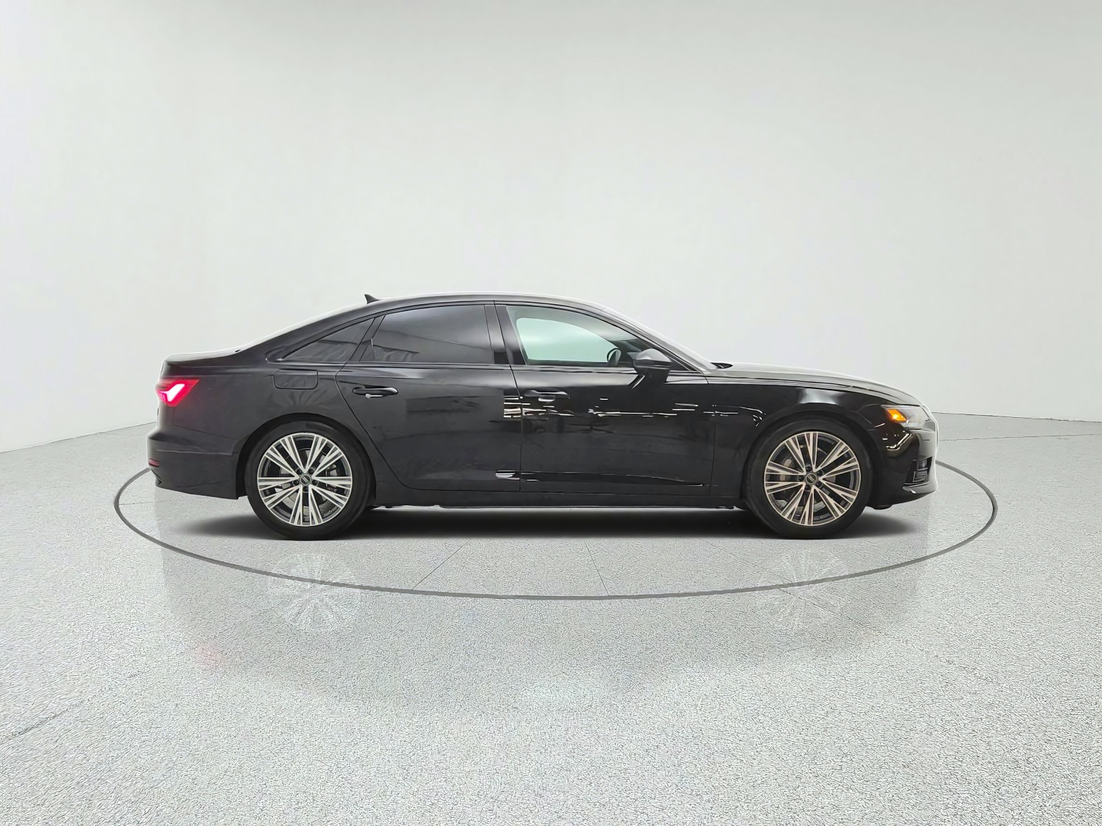 Used 2023 Mythos Black Metallic Audi Premium image 4