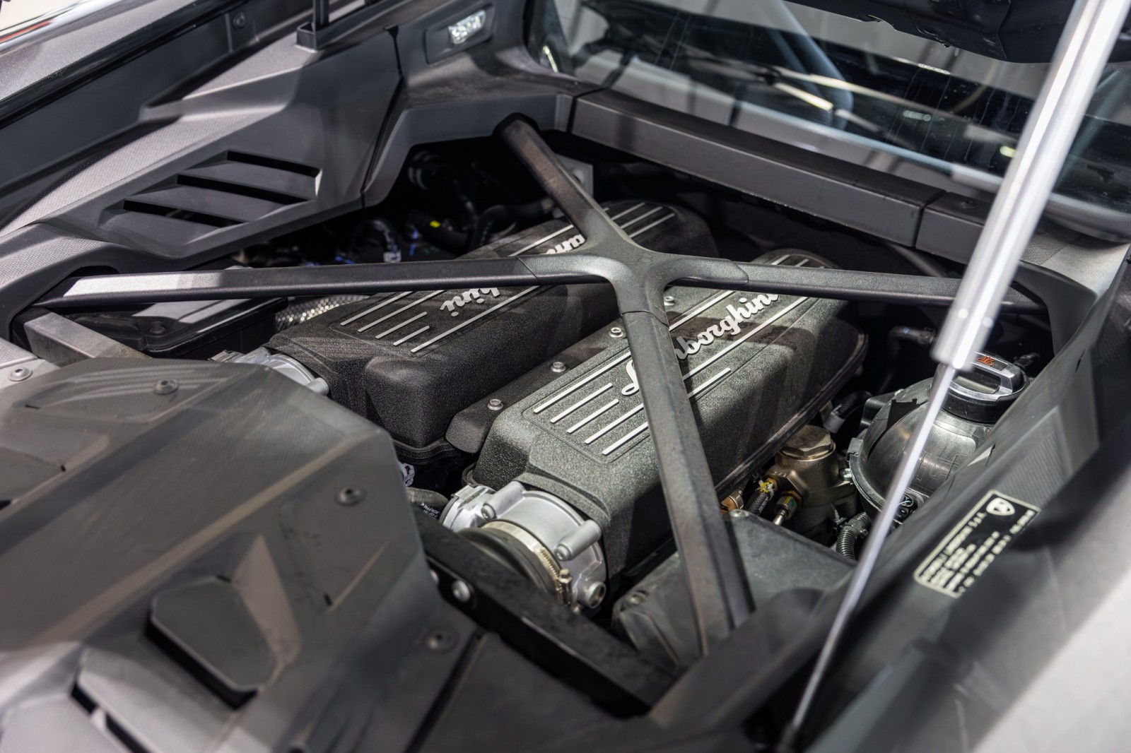 Used Car 2021 Lamborghini Huracan Evo  For Sale Under $270,000 In Boerne, Texas