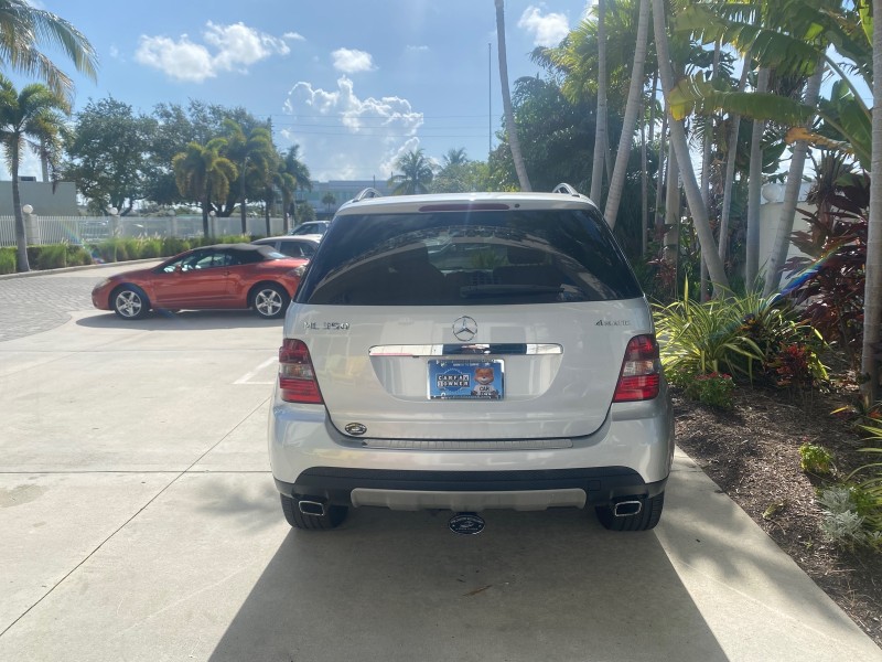 2008 Mercedes-Benz M-Class 3.5L 1 OWNER LOW MILES 48,493 in , 