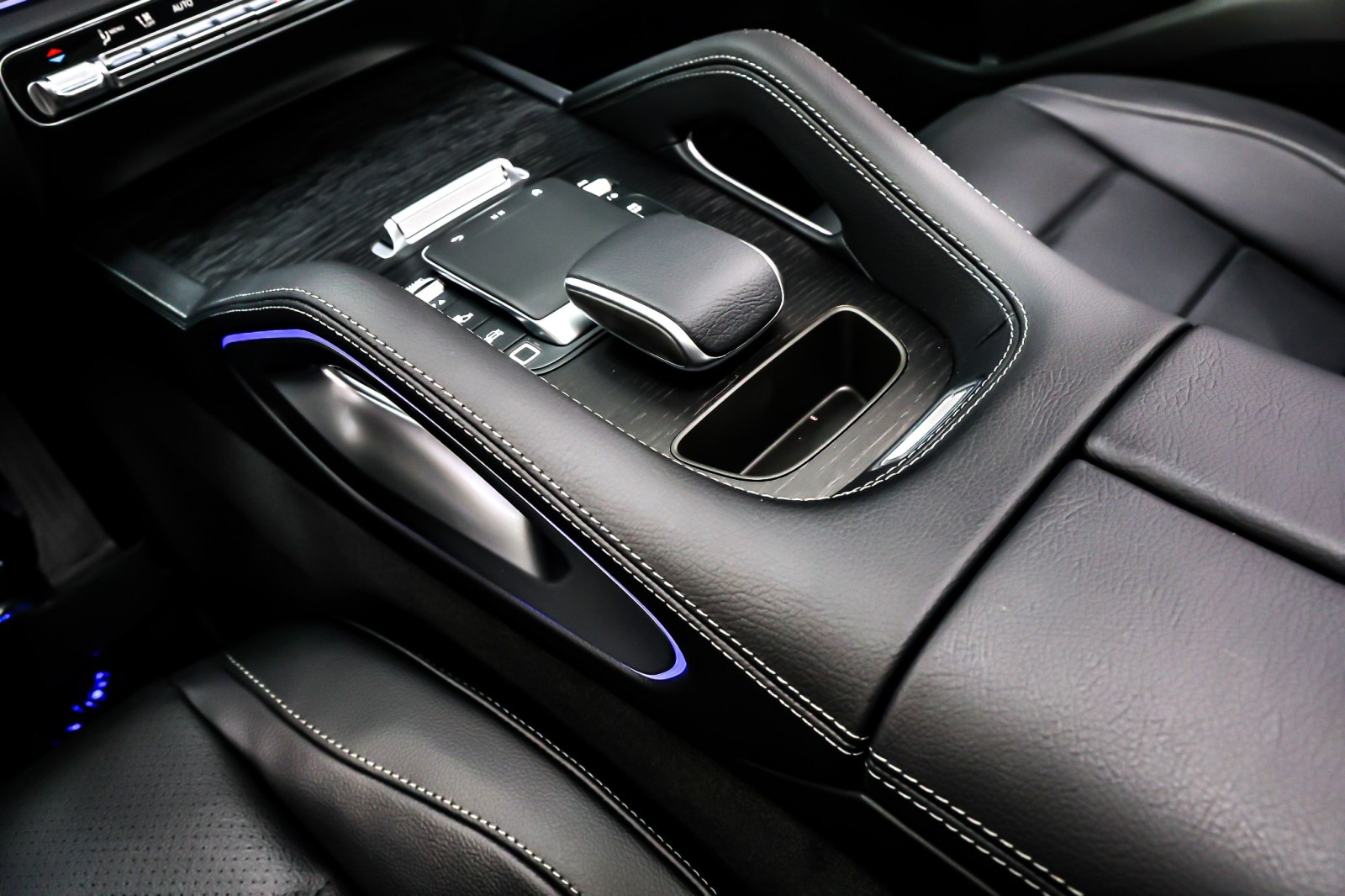 New 2026 Polar White Mercedes-Benz GLE 450 image 6