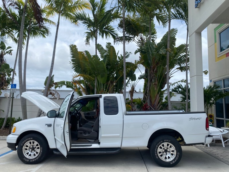 2003 Ford F-150 XLT SPORT LOW MILES 70,700 1 OWNER in , 