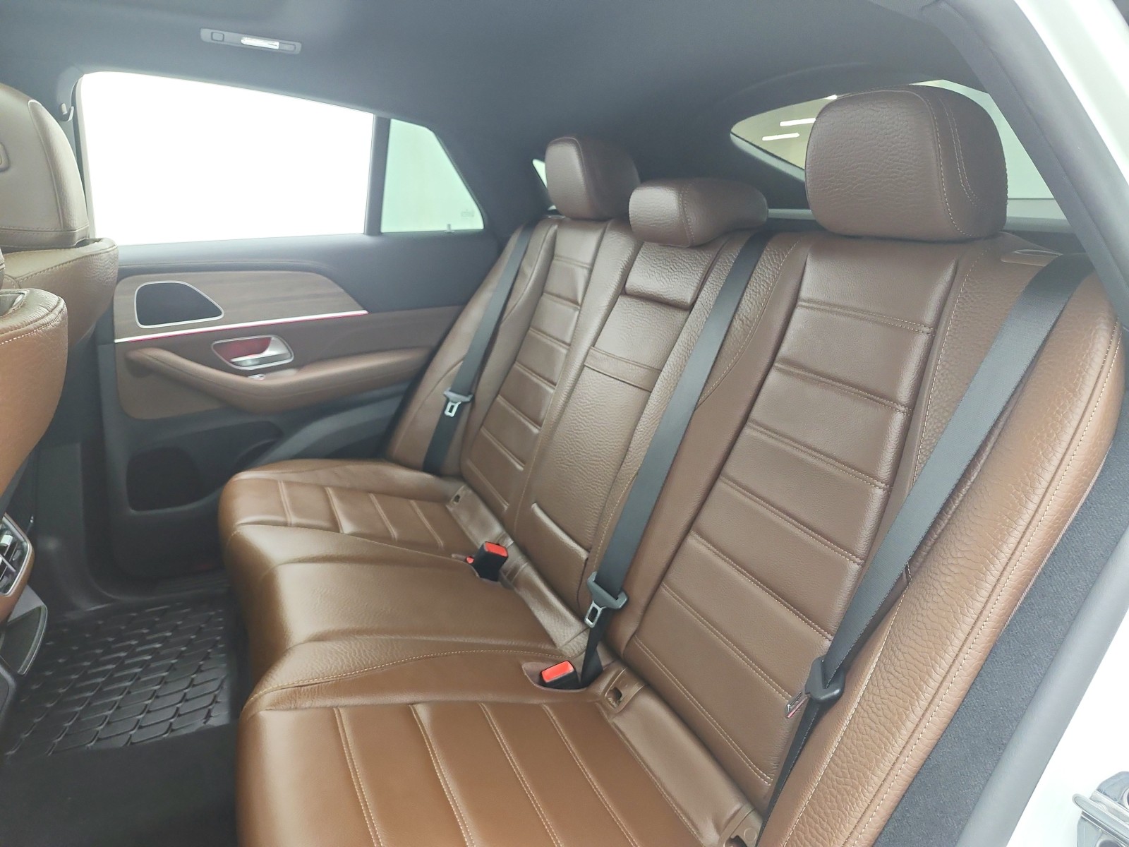 New 2026 Polar White Mercedes-Benz GLE 450 image 11