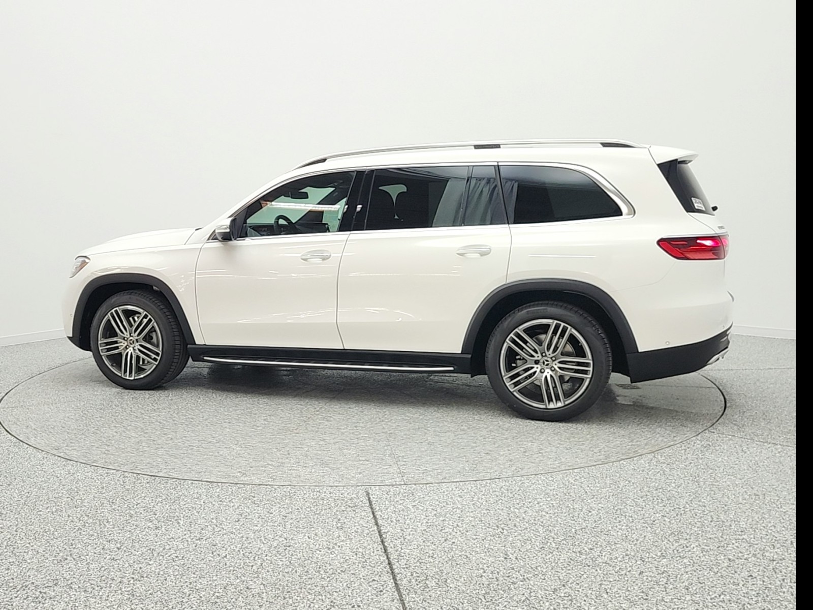New 2026 Polar White Mercedes-Benz GLS 450 image 8