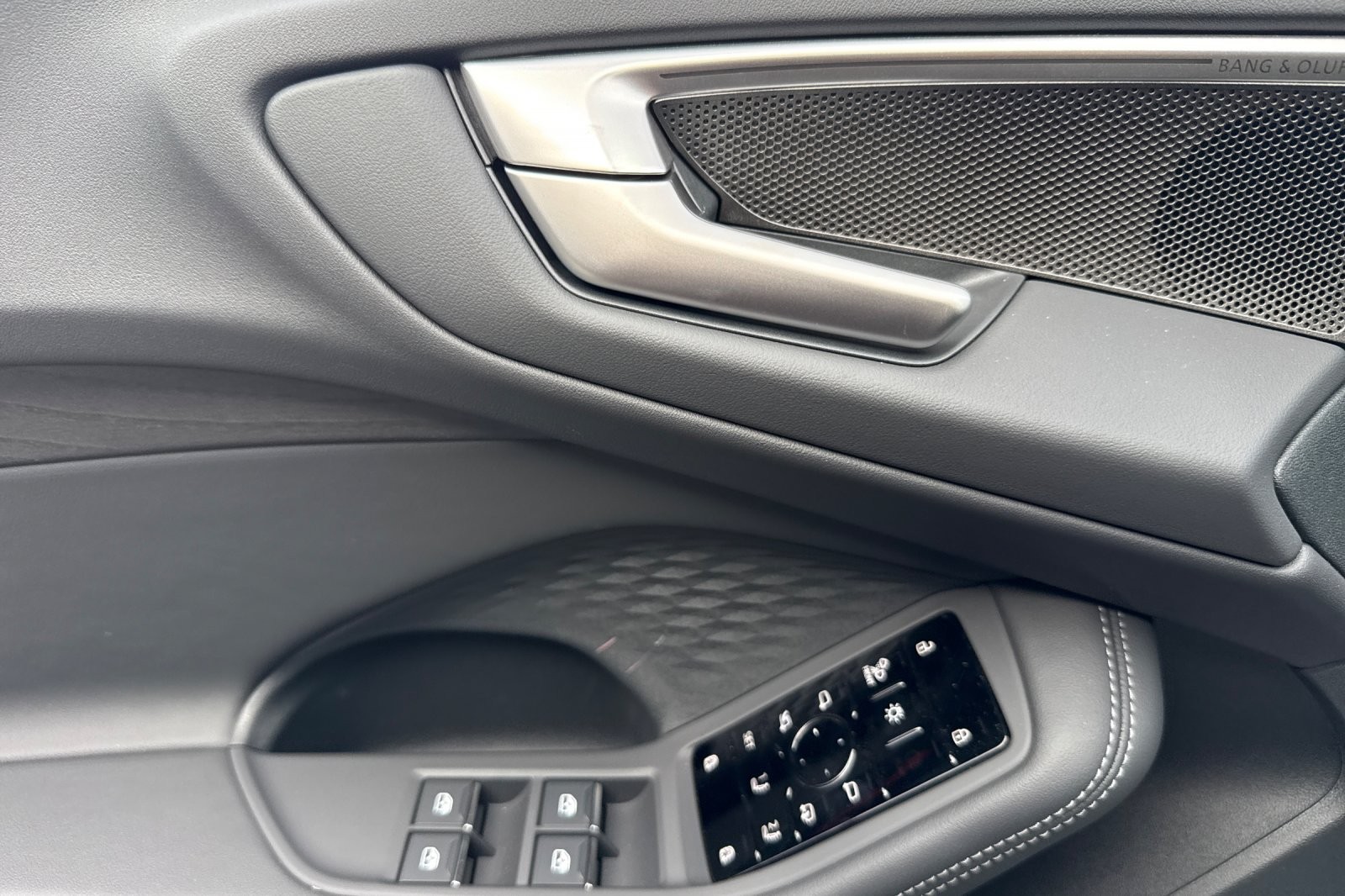 New 2026 Daytona Gray Metallic Audi Premium Plus 2.0 TFSI quattro image 10