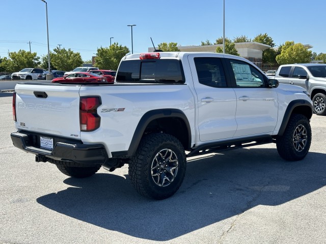 2024 Chevrolet Colorado 4WD ZR2 3