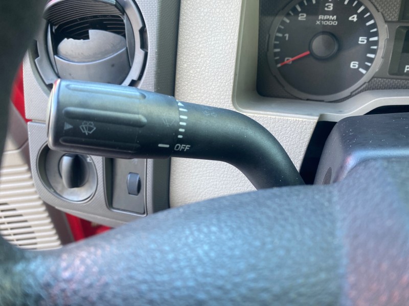 2008 Ford Super Duty F-350 DRW XL LOW MILES 43,076 4WD in ,