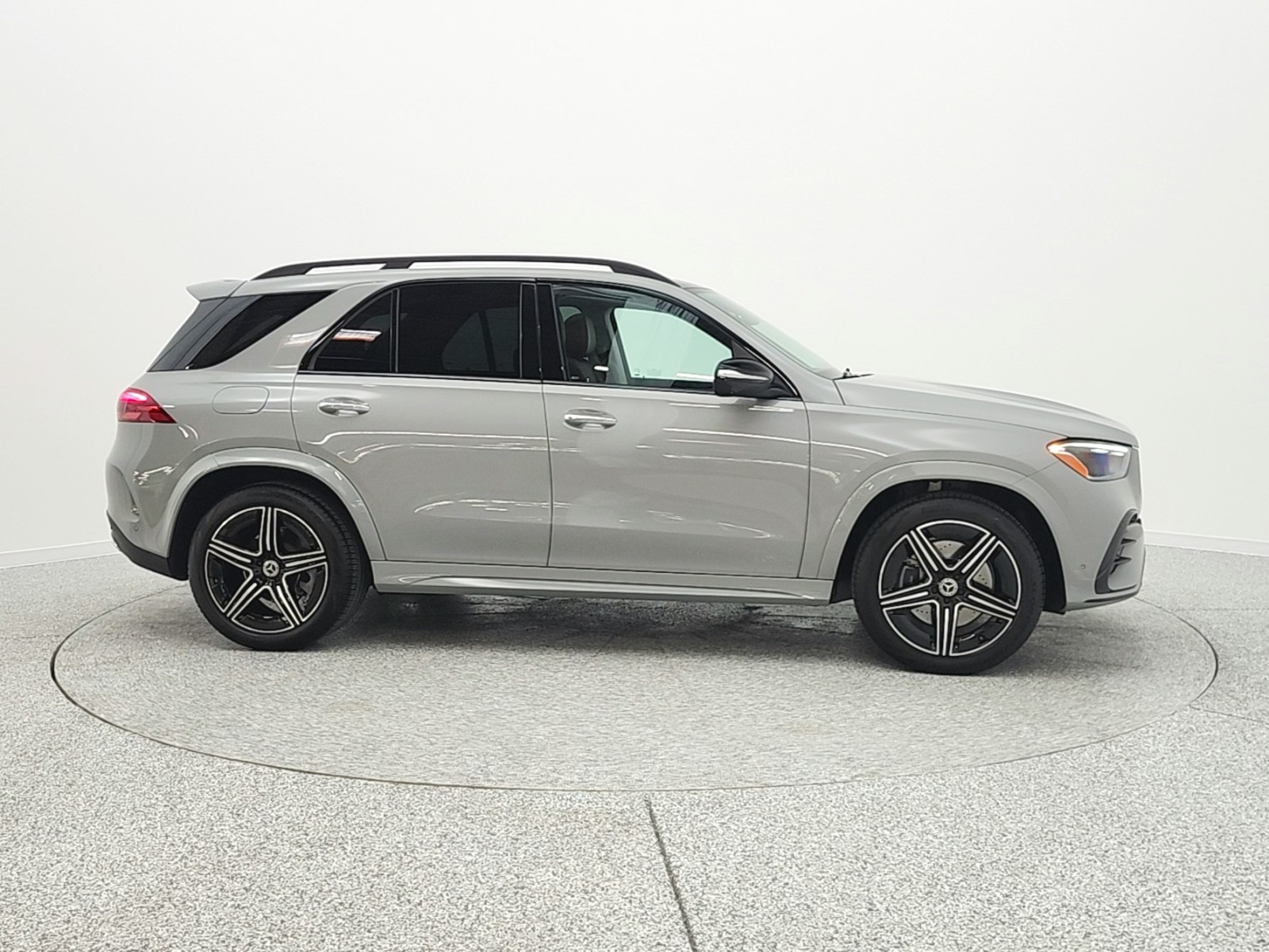 Used 2025 MANUFAKTUR Alpine Grey Mercedes-Benz GLE 350 SUV image 4