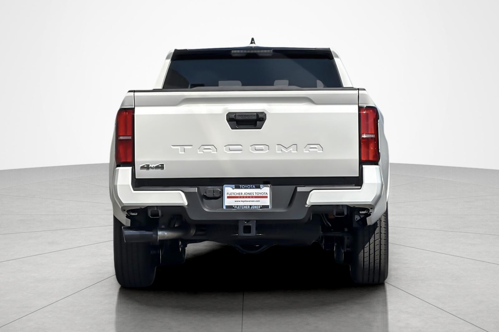 New 2026 Ice Cap Toyota SR5 image 4