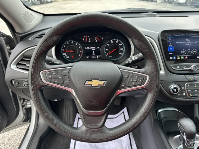 2022 Chevrolet Malibu LT 12