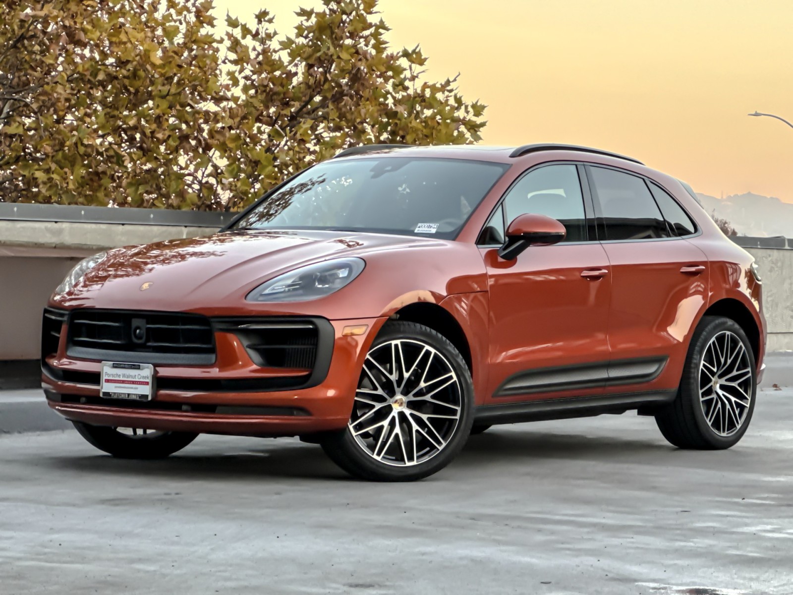 2023 Porsche Macan S's photo