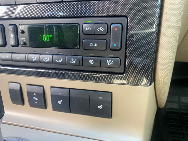 2008 Ford Explorer Sport Trac Limited LOW MILES 49,936 in , 