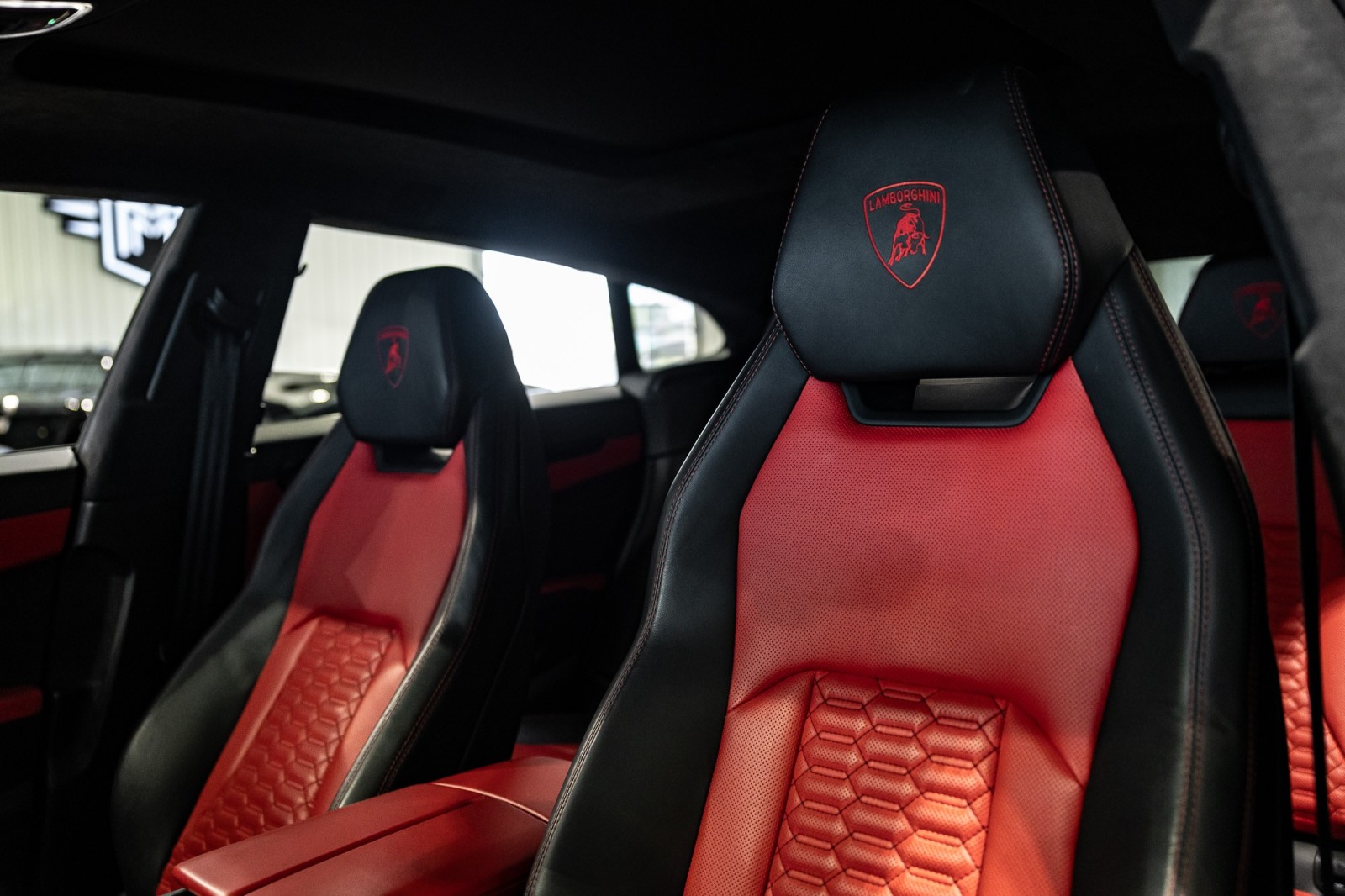 Used Car 2022 Lamborghini Urus  For Sale Under $200,000 In Boerne, Texas