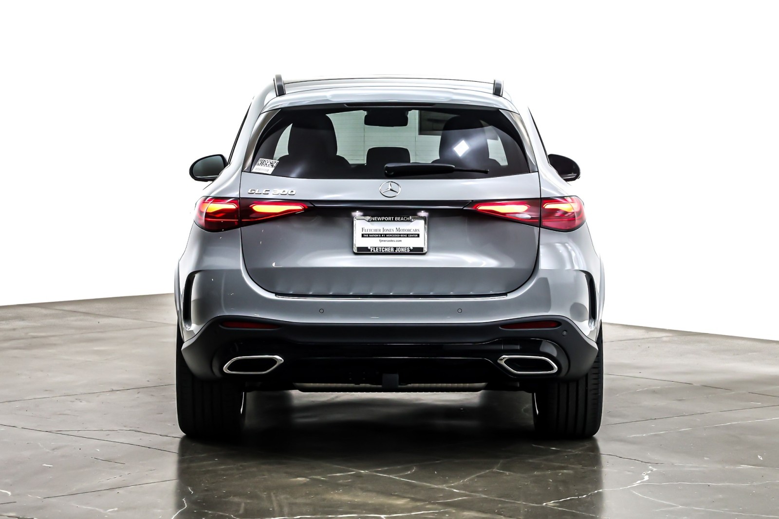 New 2026 MANUFAKTUR Alpine Grey Mercedes-Benz GLC 300 image 3