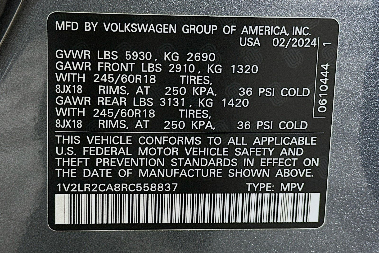 Used 2024 Platinum Gray Metallic Volkswagen 2.0T SE image 25