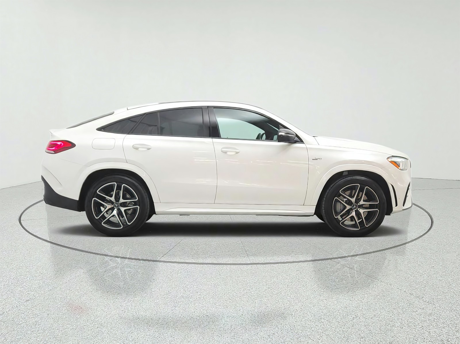 Used 2021 designo Diamond White Metallic Mercedes-Benz AMG® GLE 53 4MATIC Coupe image 4